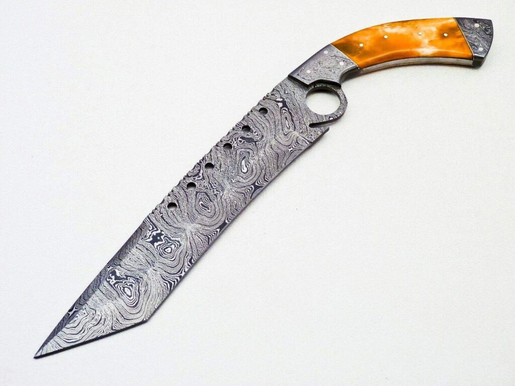 Damascus Bowie with Wood Handle